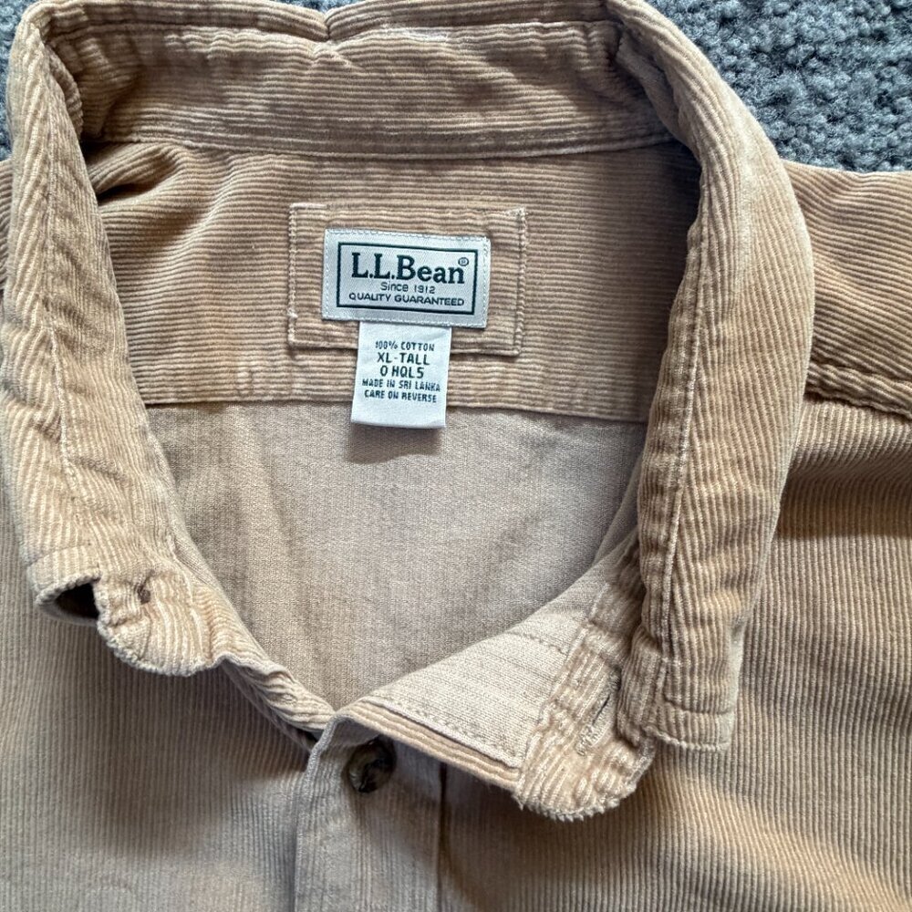 L.L.Bean Classic Fit Corduroy Shirt Men's XL Tall in Camel Color-Very Good Cond. - Picture 3 of 13